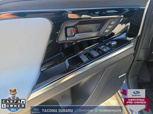 Used 2023 Subaru Solterra AWD image 11