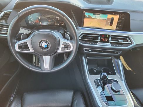 Used 2022 BMW X6 xDrive40i w/ M Sport Package image 26