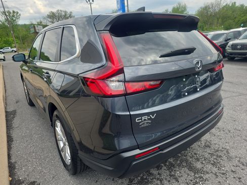 Used 2024 Honda CR-V EX image 7