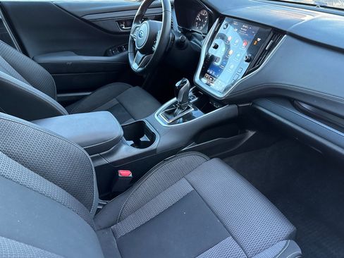 Used 2022 Subaru Outback Premium image 16