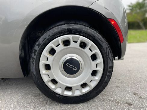 Used 2012 FIAT 500 Pop image 11