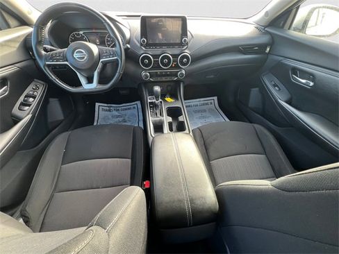 Used 2022 Nissan Sentra SV image 10