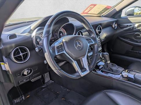 Used 2014 Mercedes-Benz SLK 250 image 10