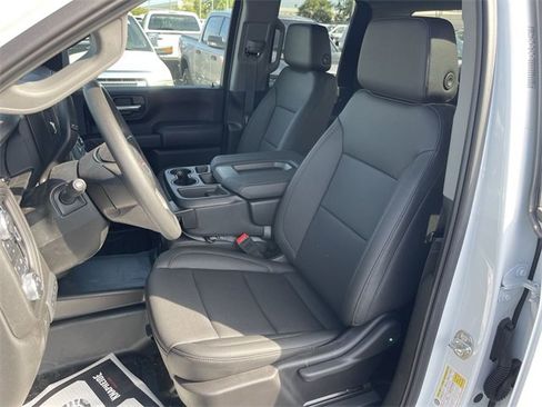 New 2024 GMC Sierra 2500 Pro w/ Convenience Package image 7