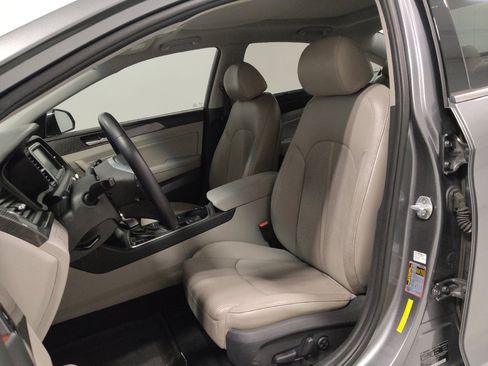 Used 2018 Hyundai Sonata Limited w/ Ultimate Package 07 FWD image 17
