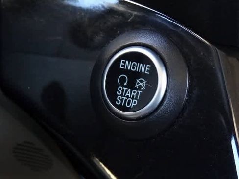 Certified 2017 Ford C-MAX Titanium w/ Equipment Group 301A image 27