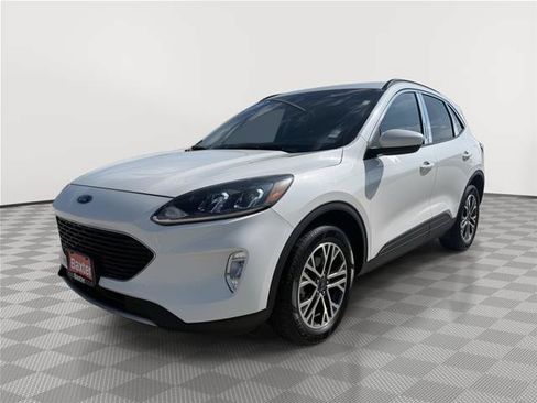 Certified 2020 Ford Escape SEL AWD/4WD image 3
