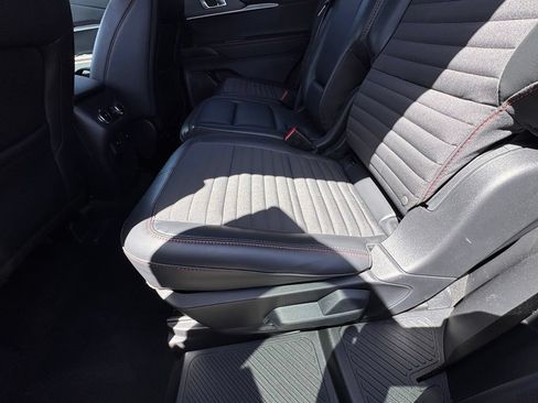 Used 2026 Ford Explorer ST-Line RWD image 30