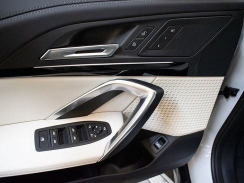 New 2026 BMW X1 xDrive28i w/ Technology Package image 24