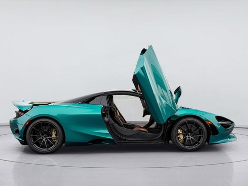 New 2027 McLaren 750S Spider RWD image 10