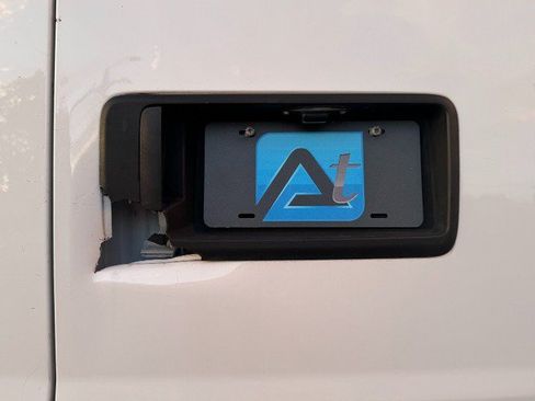 Used 2013 Chevrolet Express 2500 RWD image 31