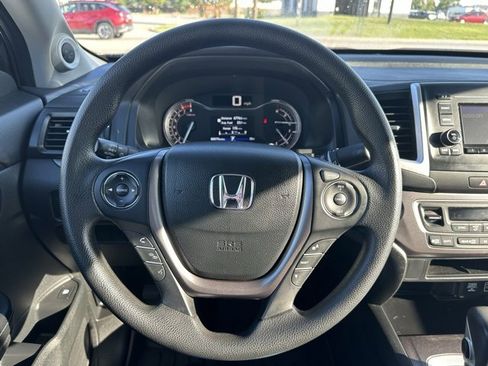 Used 2019 Honda Ridgeline Sport image 6