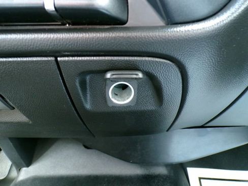 Used 2018 Chevrolet Silverado 1500 W/T w/ Trailering Package image 25