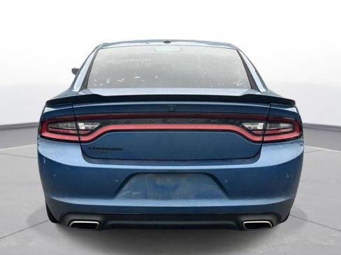 Used 2021 Dodge Charger SXT w/ Blacktop Package RWD image 7