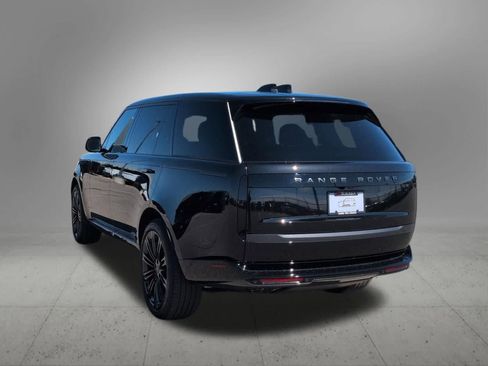 New 2026 Land Rover Range Rover Long Wheelbase SE image 4