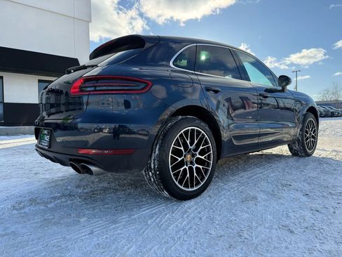 Used 2018 Porsche Macan S image 16