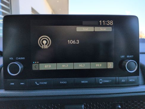 Certified 2024 Honda CR-V EX image 18