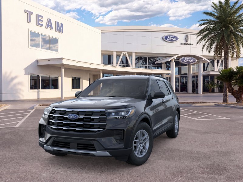 New 2026 Ford Explorer Active RWD image 2
