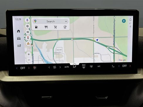 Used 2025 Ford Explorer ST-Line w/ Premium Package image 10