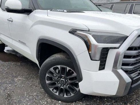 Used 2023 Toyota Tundra Limited image 3