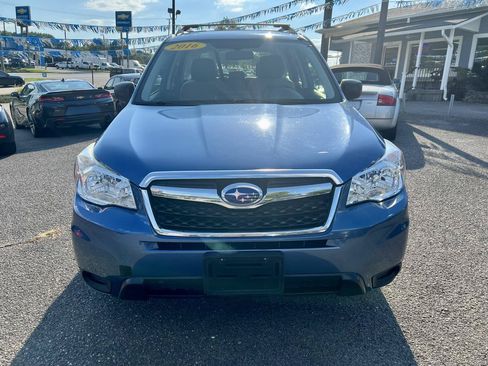 Used 2016 Subaru Forester 2.5i w/ Alloy Wheel Package AWD/4WD image 2