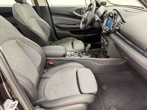 Used 2021 MINI Cooper Clubman S w/ Premium Package FWD image 29