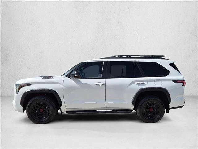 Used 2025 Toyota Sequoia TRD Pro AWD/4WD image 9