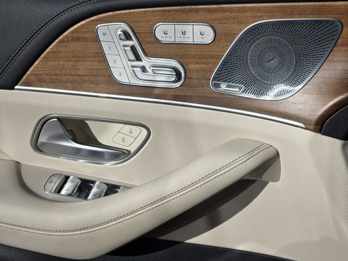 Used 2021 Mercedes-Benz GLE 450 4MATIC image 26