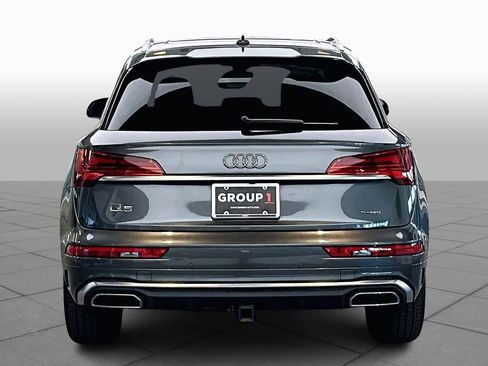 Certified 2023 Audi Q5 2.0T Premium w/ Convenience Package image 5