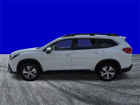 Used 2025 Subaru Ascent Premium image 7