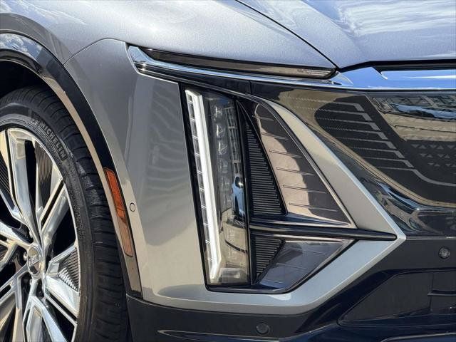 Used 2023 Cadillac Lyriq 2WD image 13