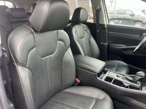 Used 2022 Kia Sorento S FWD image 30