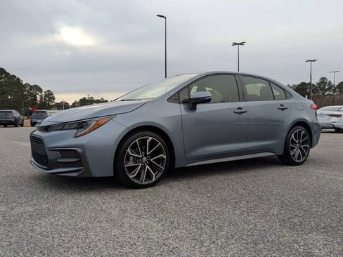 Used 2022 Toyota Corolla SE image 8