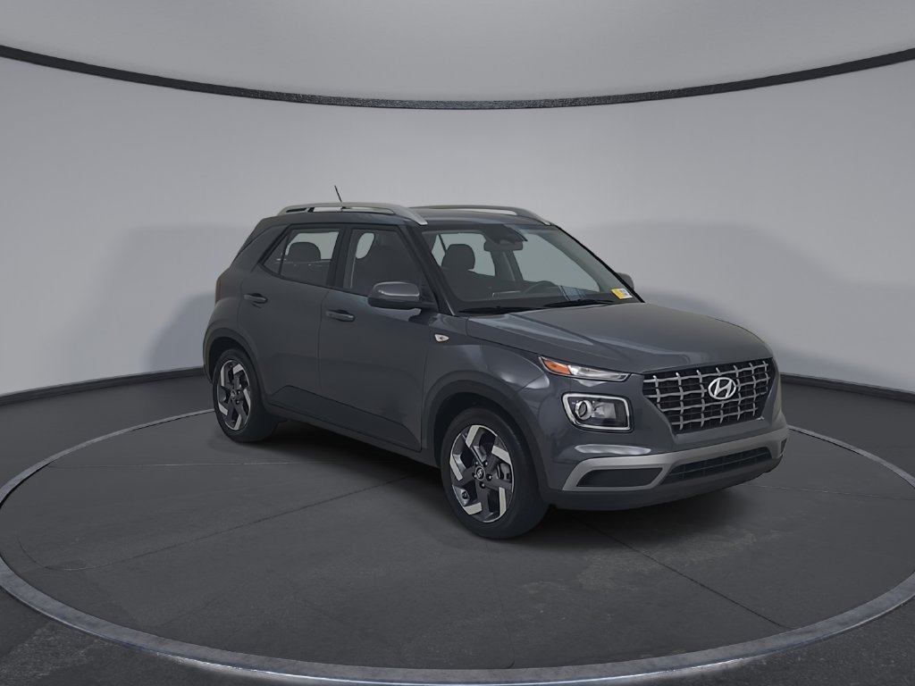 Used 2025 Hyundai Venue SEL FWD image 3