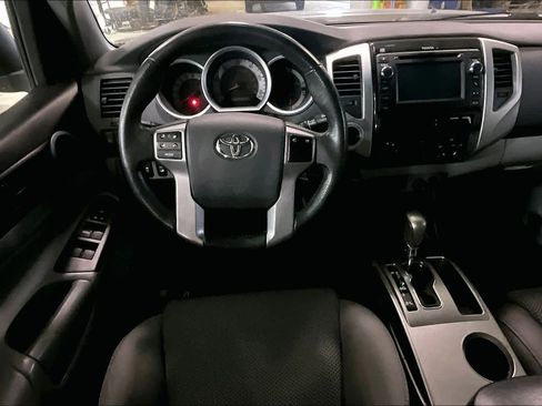 Used 2013 Toyota Tacoma 4x4 Double Cab image 6