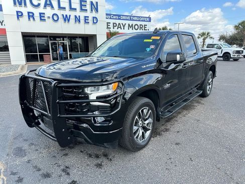 Used 2023 Chevrolet Silverado 1500 RST image 2