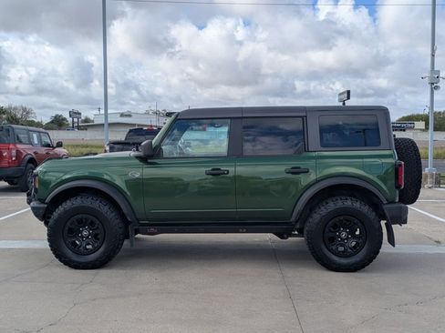Used 2022 Ford Bronco Wildtrak AWD/4WD image 9
