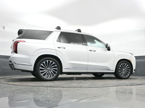 Used 2023 Hyundai Palisade Calligraphy image 48