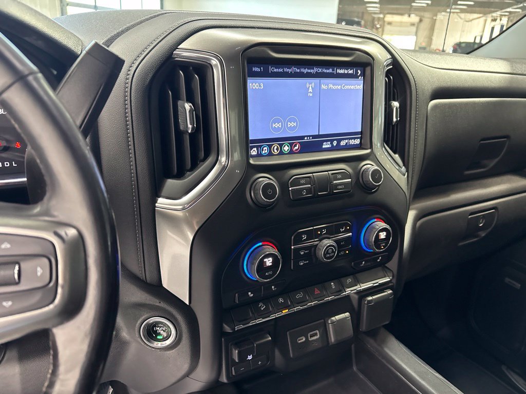 Used 2019 Chevrolet Silverado 1500 RST AWD/4WD image 16