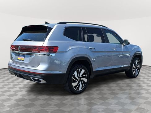 Used 2024 Volkswagen Atlas SE FWD image 5