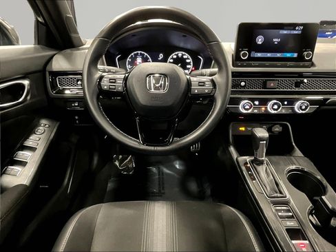 Used 2024 Honda Civic Sport image 8