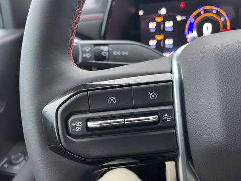 New 2026 Chevrolet Colorado Z71 w/ Z71 Convenience Package 2 image 16