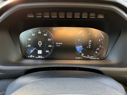 Used 2020 Volvo XC90 T5 Momentum w/ Protection Package image 20