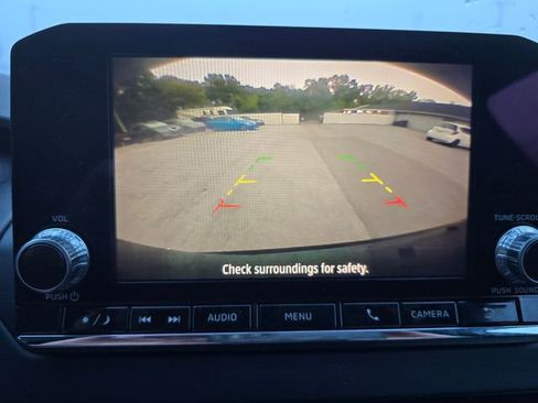 Used 2023 Mitsubishi Outlander ES image 6