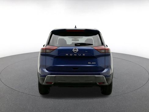 Used 2026 Nissan Rogue SV FWD image 8