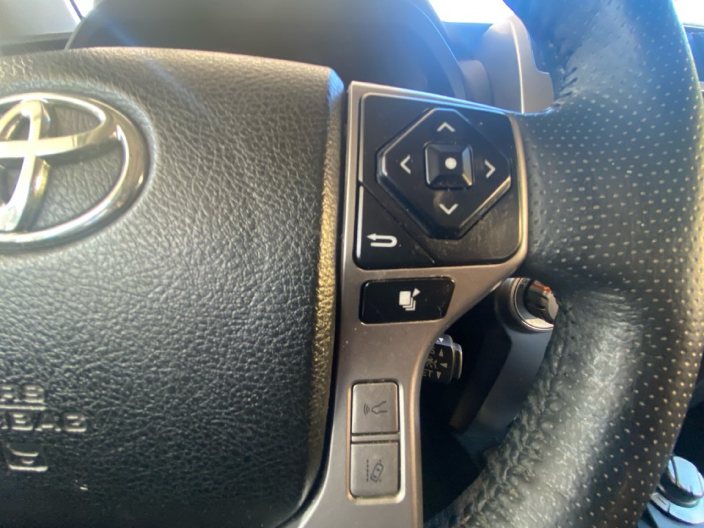 Used 2024 Toyota 4Runner SR5 Premium w/ Moonroof Package AWD/4WD image 20
