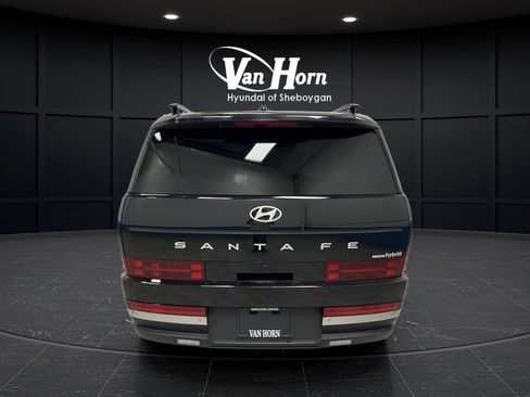 Used 2025 Hyundai Santa Fe Limited AWD/4WD image 6