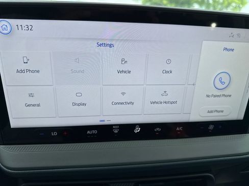 New 2026 Ford Maverick XL FWD image 24