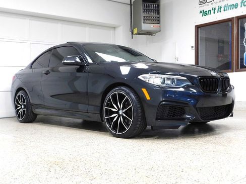 Used 2016 BMW 228i xDrive Coupe AWD/4WD image 3