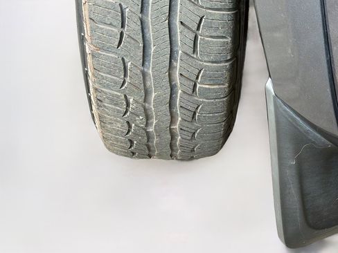 Used 2018 Toyota Tacoma SR5 image 38